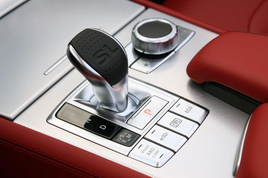  Mercedes-Benz SL550 2013 года  (фото 10 из 51)